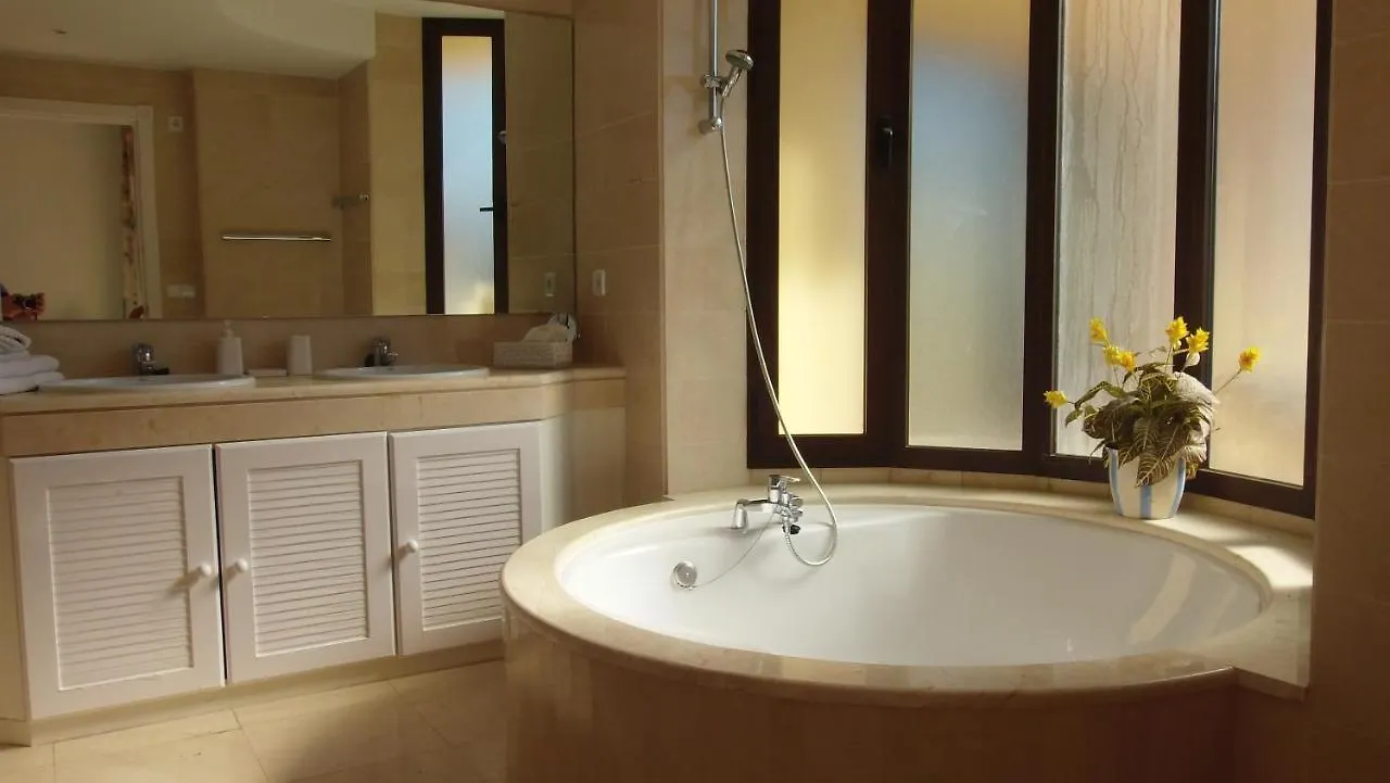 Meyer'S Apartments Marbella - Serviced Luxury Homes Benahavis